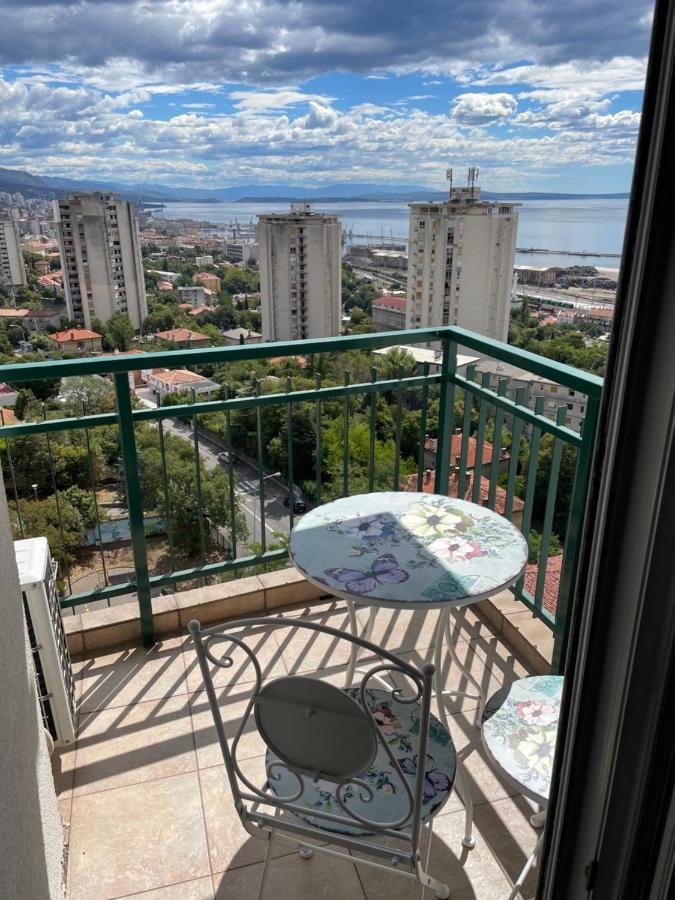 Apartment With Amazing City View Rijeka Extérieur photo
